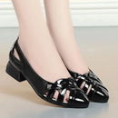 Sandálias Lívia Ortopédica em Couro Salto 4cm/Sofisticação e Conforto para Todas as Ocasiões!