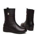 Bota Antonella Ortopédica / Elegância e Conforto que Seus pés merecem